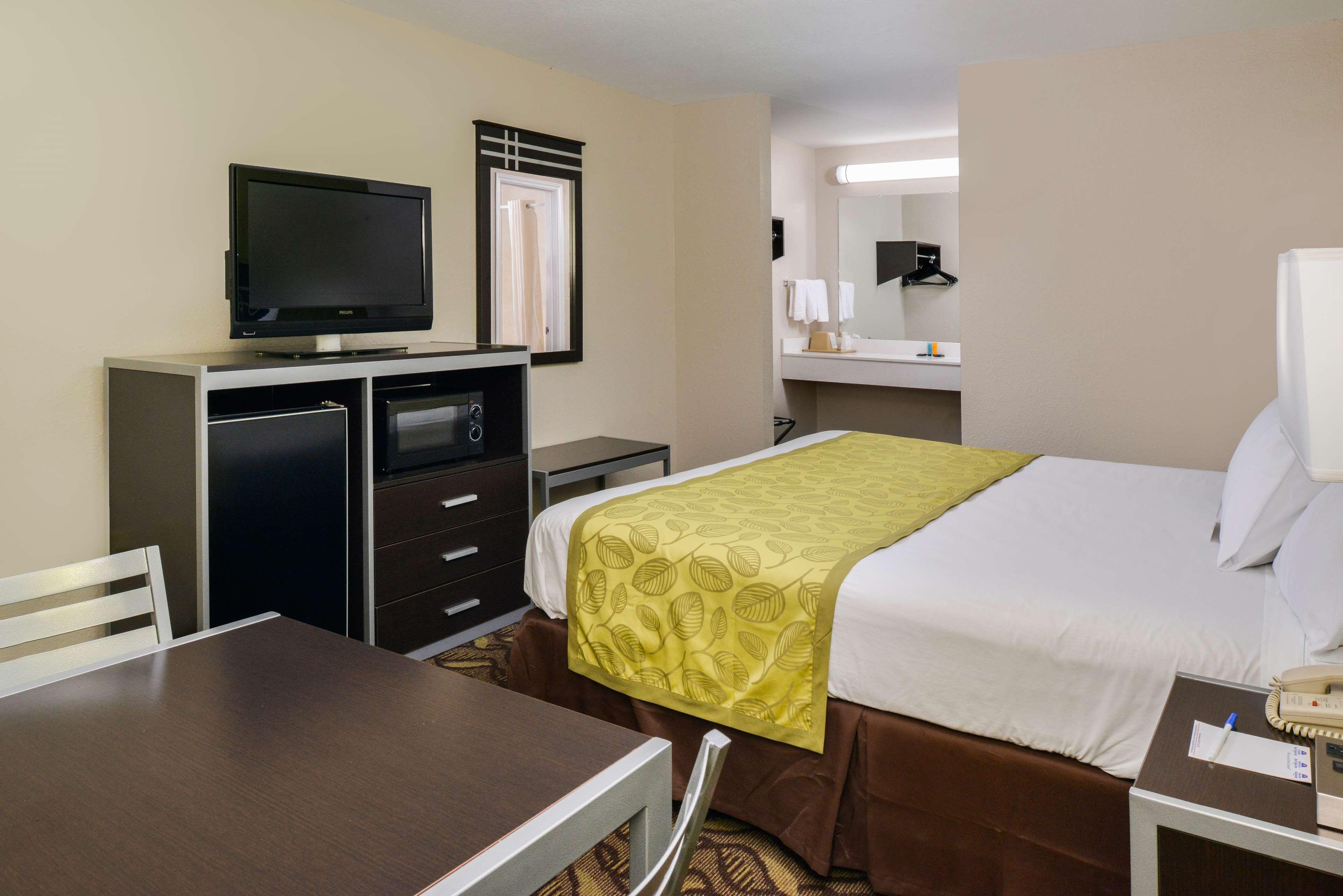 Americas Best Value Inn Pasadena Exterior foto